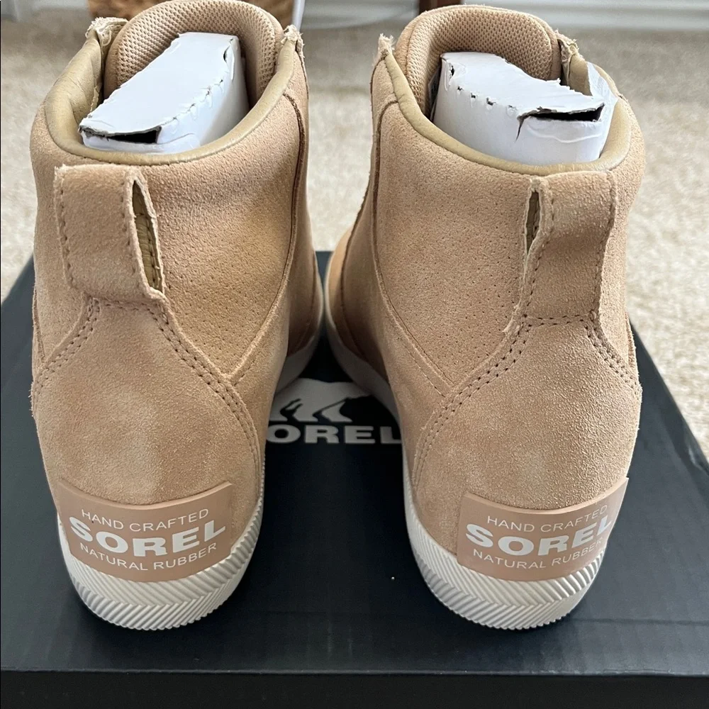 Sorel Out N About Pull On Wedge in Tan